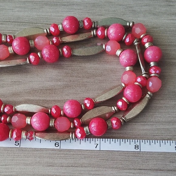 Pink Jade and Gold-tone Three-Strand Necklace - Picture 7 of 7